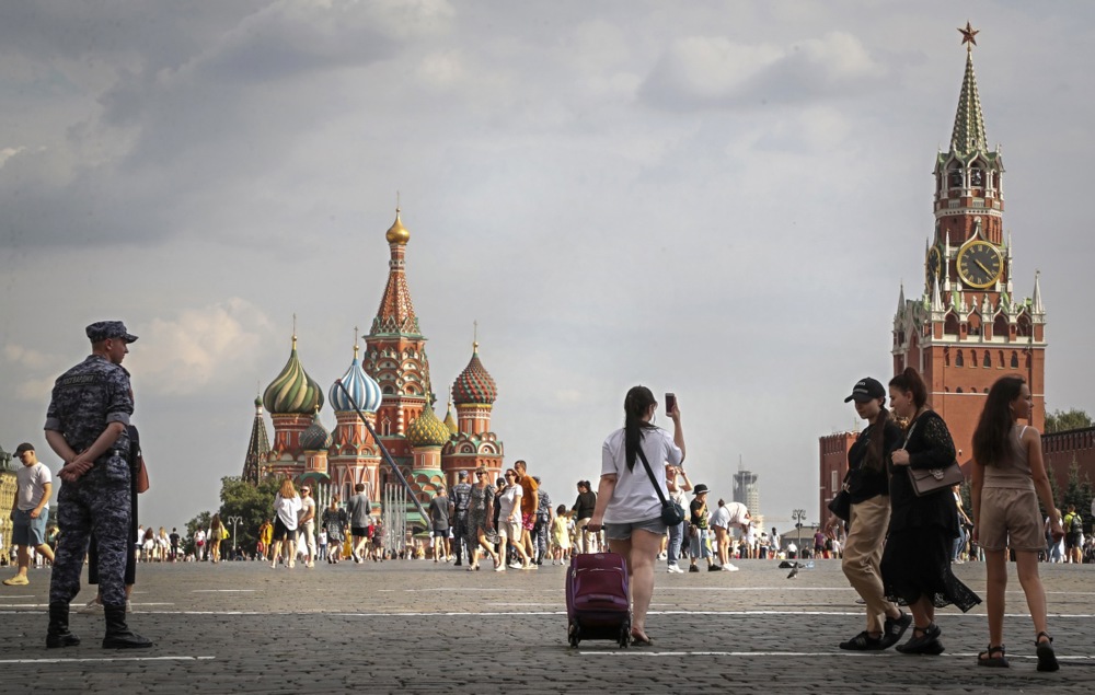 La Russie à l’edge de la crise économique : des signes d’espoir ou une illusion ?