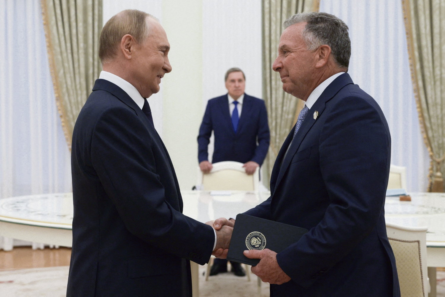 Rencontre Trump-Poutine : la défaite totale de l’Ukraine ?