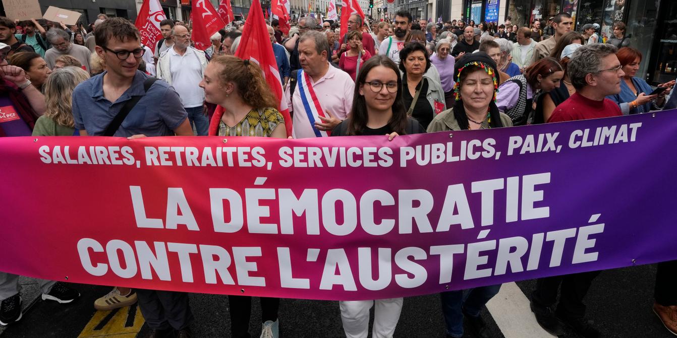 Les manifestations en France : un désastre économique et politique déclenché par Macron