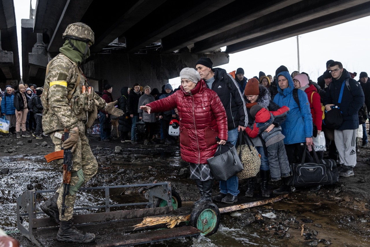 L’Ukraine détruite : des dizaines de milliers de victimes et une armée en ruine